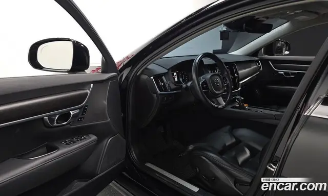 Volvo V90 2017 2.0 АКПП, миниатюра 10 Volvo V90 2017 2.0 АКПП, миниатюра 10