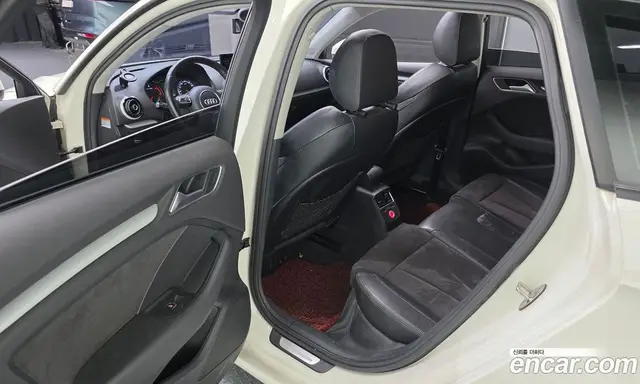 Audi A3 2015 2.0 АКПП, миниатюра 11