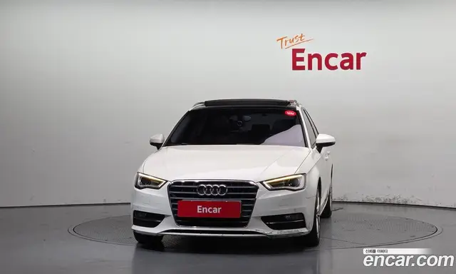 Audi A3 2015 2.0 АКПП, миниатюра 3