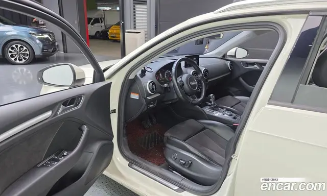 Audi A3 2015 2.0 АКПП, миниатюра 10