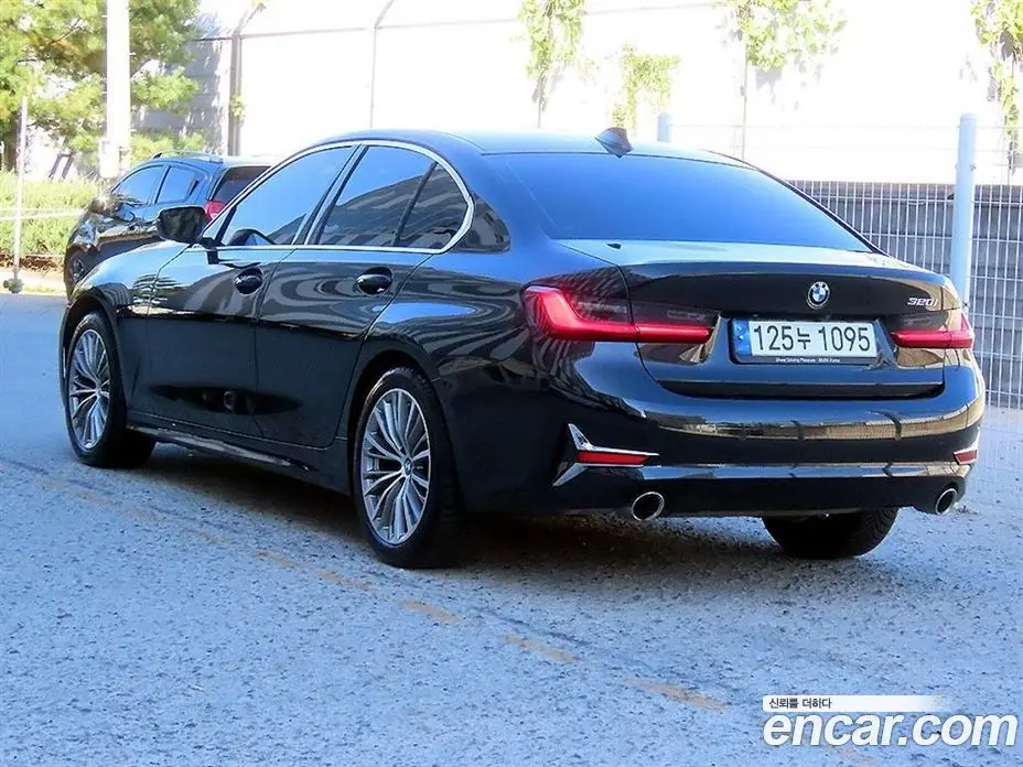 BMW 3 серия 2021 2.0 АКПП, фото 3