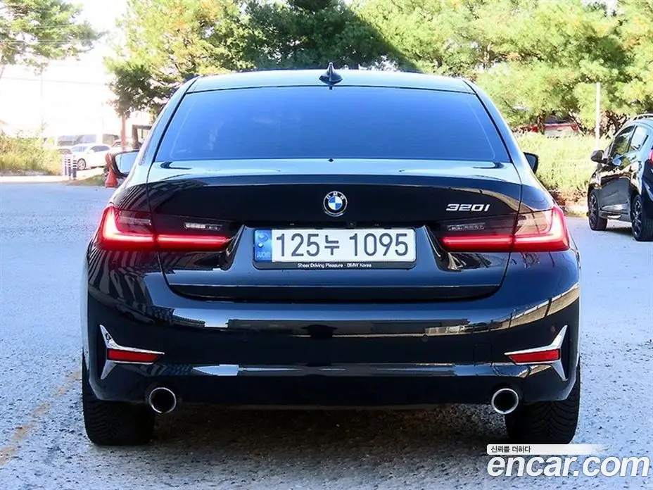 BMW 3 серия 2021 2.0 АКПП, фото 4