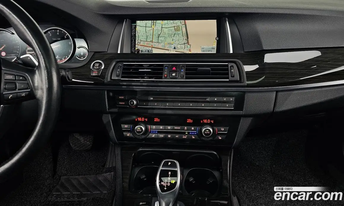 BMW 5 серия 2016 2.0 АКПП, фото 14