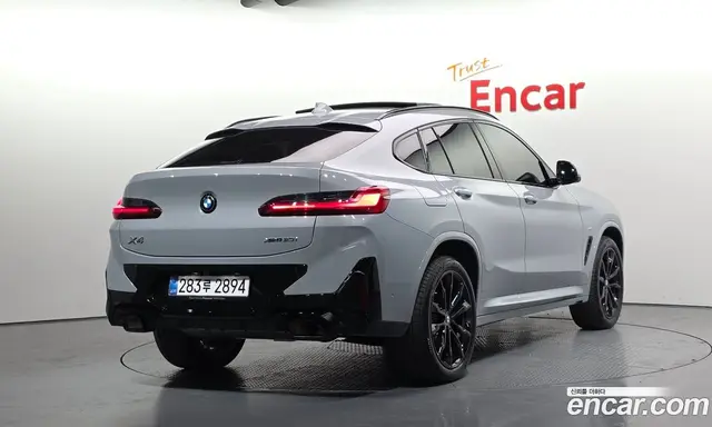 BMW X4 2025 2.0 АКПП, миниатюра 2