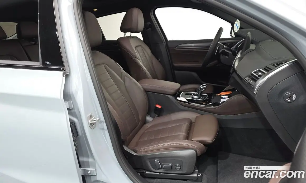 BMW X4 2025 2.0 АКПП, фото 17