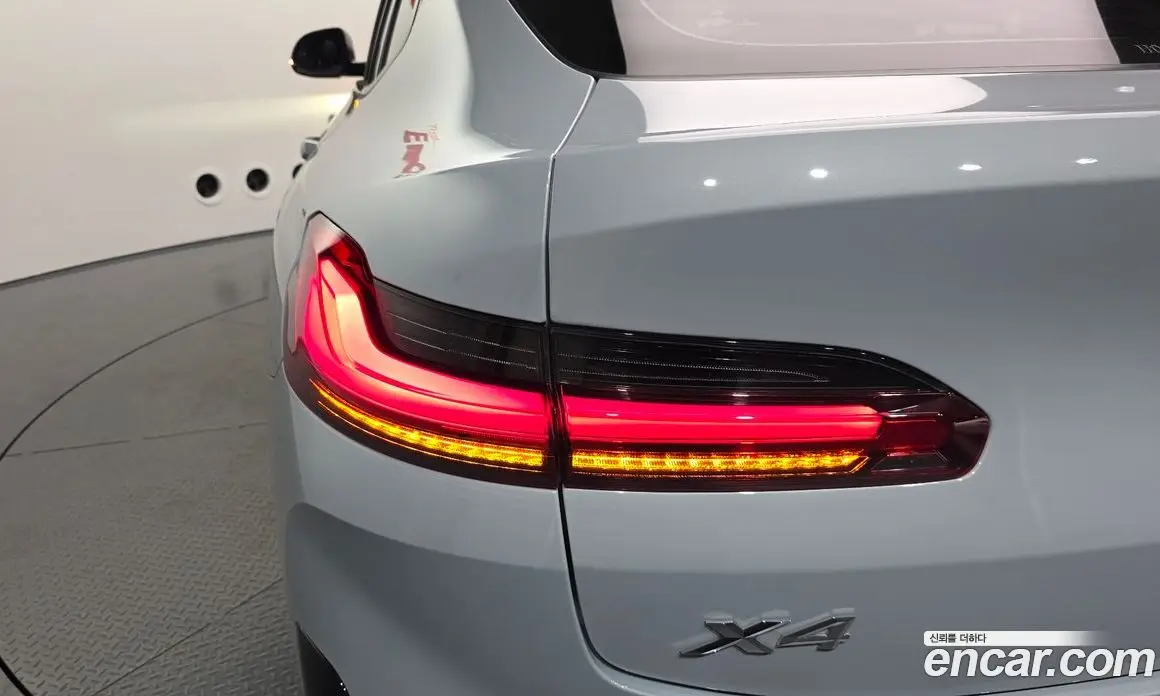 BMW X4 2025 2.0 АКПП, фото 9