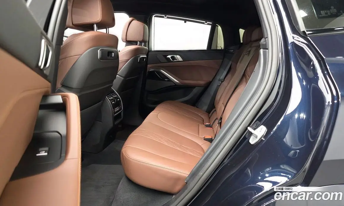 BMW X6 2025 3.0 АКПП, фото 18