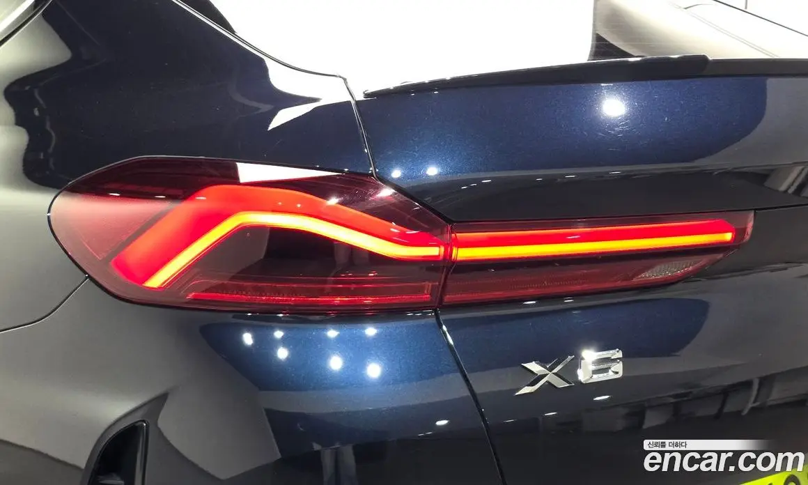 BMW X6 2025 3.0 АКПП, фото 9