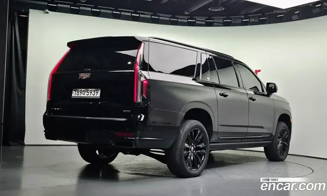 Cadillac Escalade 2024 6.2 АКПП, миниатюра 2