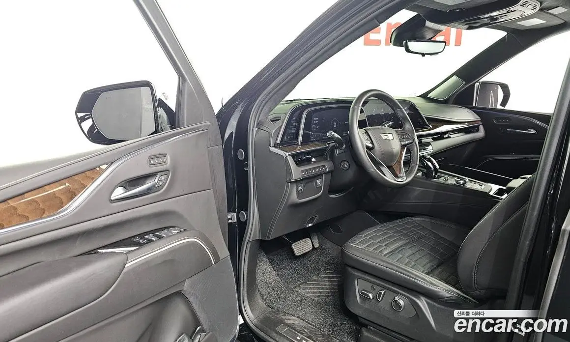 Cadillac Escalade 2024 6.2 АКПП, фото 10