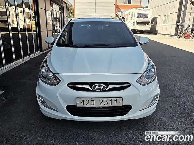 Hyundai Accent 2012 1.6 АКПП, миниатюра 2 Hyundai Accent 2012 1.6 АКПП, миниатюра 2