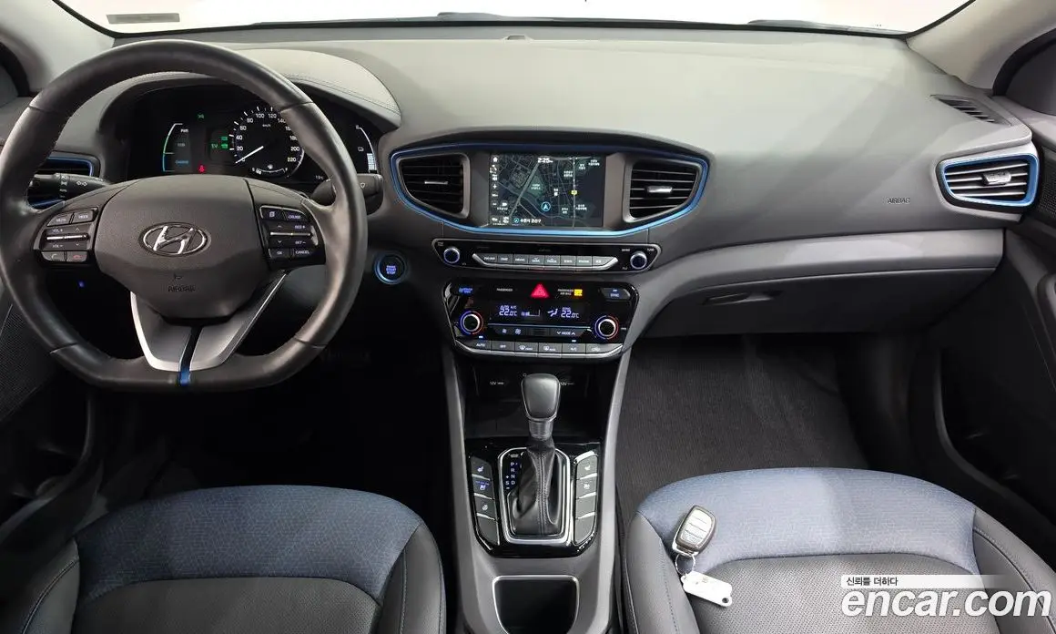 Hyundai Ioniq 2016 1.6 АКПП, фото 10