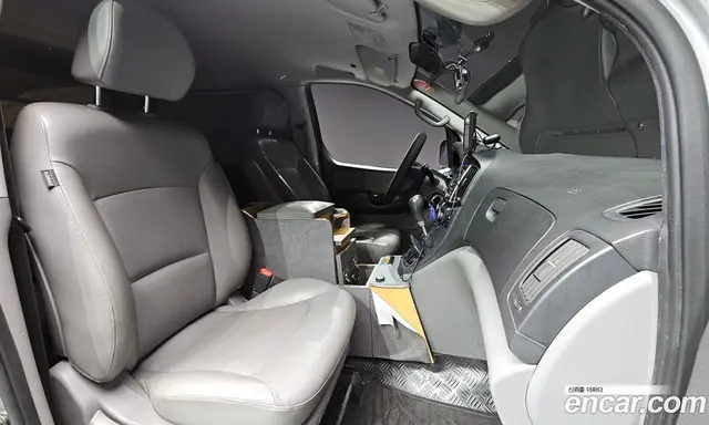 Hyundai Starex 2015 2.5 АКПП, миниатюра 10