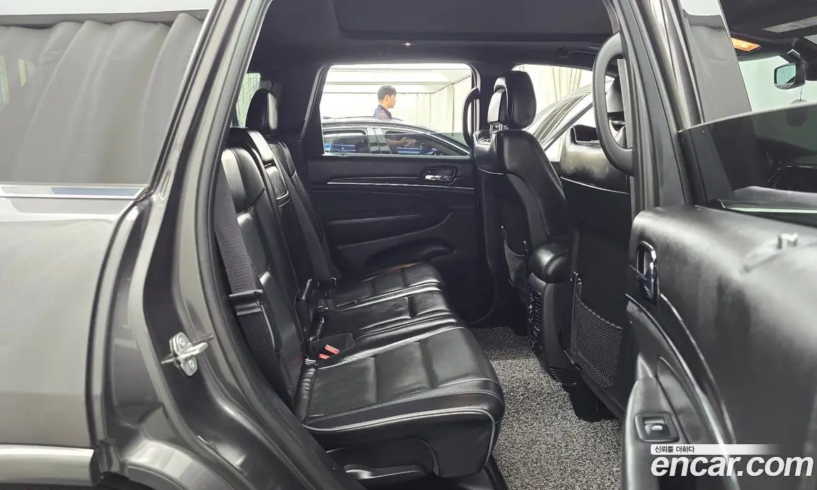 Jeep Cherokee 2019 3.6 АКПП, фото 12