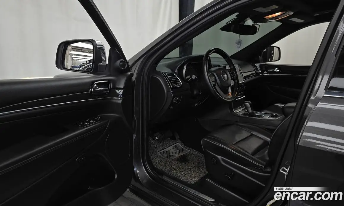 Jeep Cherokee 2019 3.6 АКПП, фото 10