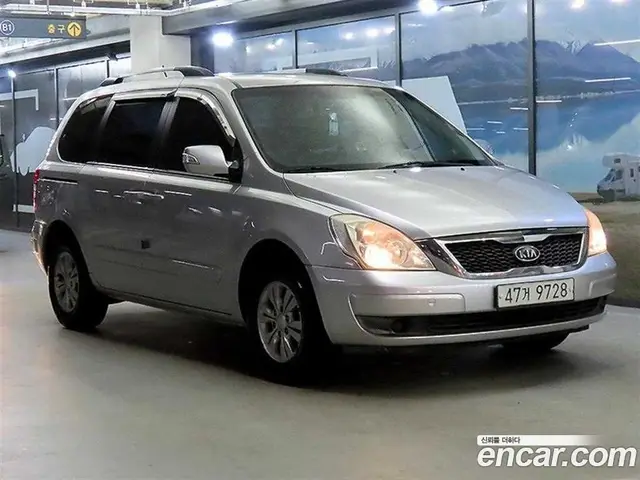 Kia Carnival, 2012, 293 254 км