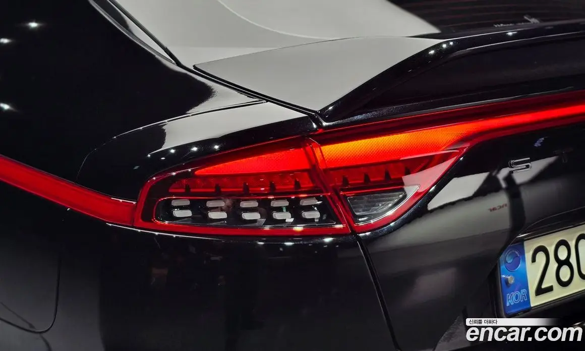 Kia Stinger 2021 2.5 АКПП, фото 8