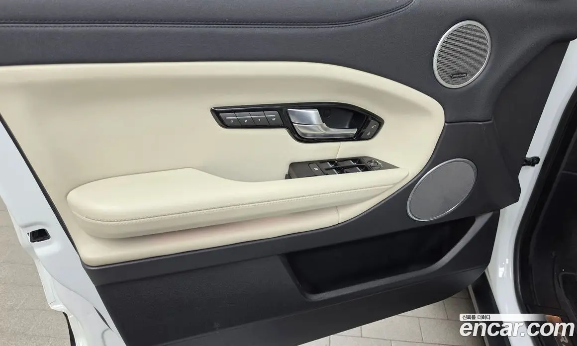 Land Rover Range Rover Evoque 2016 2.0 АКПП, фото 13