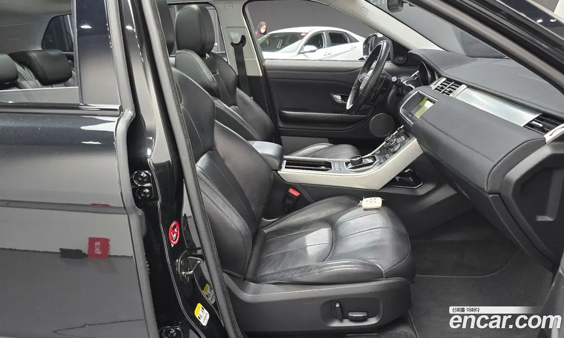 Land Rover Range Rover Evoque 2017 2.0 АКПП, фото 17