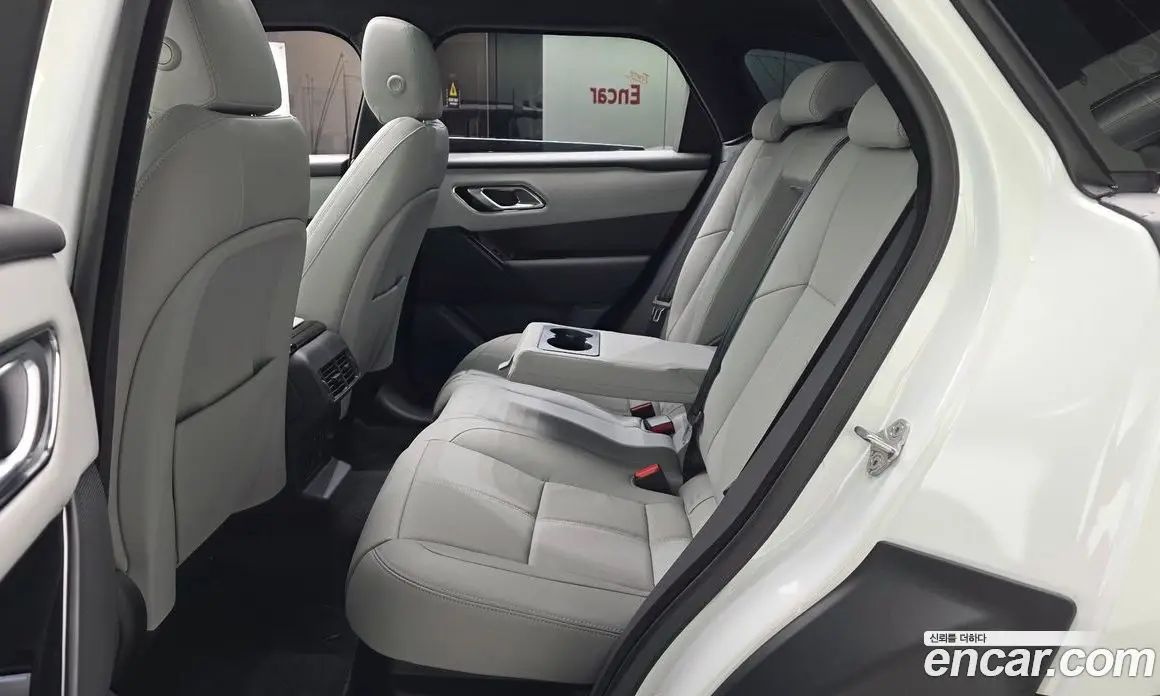 Land Rover Range Rover Velar 2026 2.0 АКПП, фото 4
