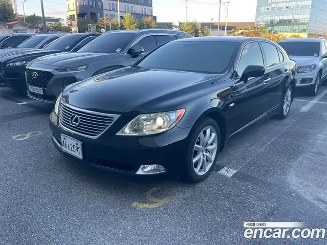 Lexus LS, 2008, 116 130 км