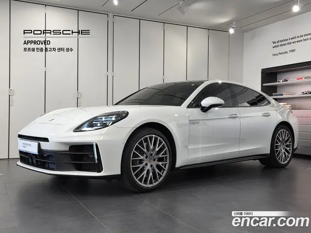 Porsche Panamera, 2025, 3 333 км