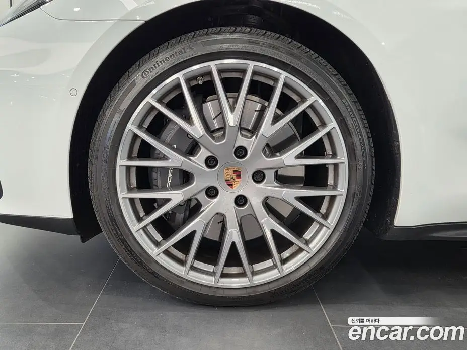 Porsche Panamera 2025 2.9 АКПП, фото 5
