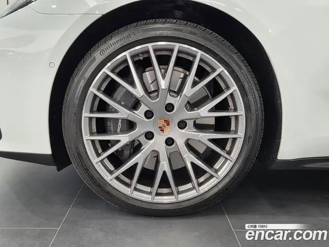 Porsche Panamera 2025 2.9 АКПП, миниатюра 5