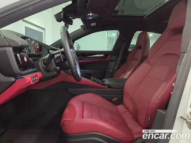 Porsche Panamera 2025 2.9 АКПП, миниатюра 7