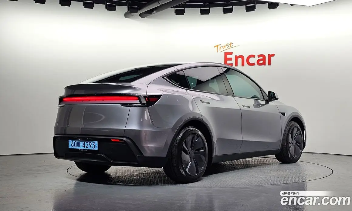 Tesla Model Y 2025 0.2 АКПП, фото 2 Tesla Model Y 2025 0.2 АКПП, фото 2
