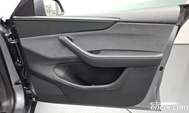 Tesla Model Y 2025 0.2 АКПП, миниатюра 11 Tesla Model Y 2025 0.2 АКПП, миниатюра 11