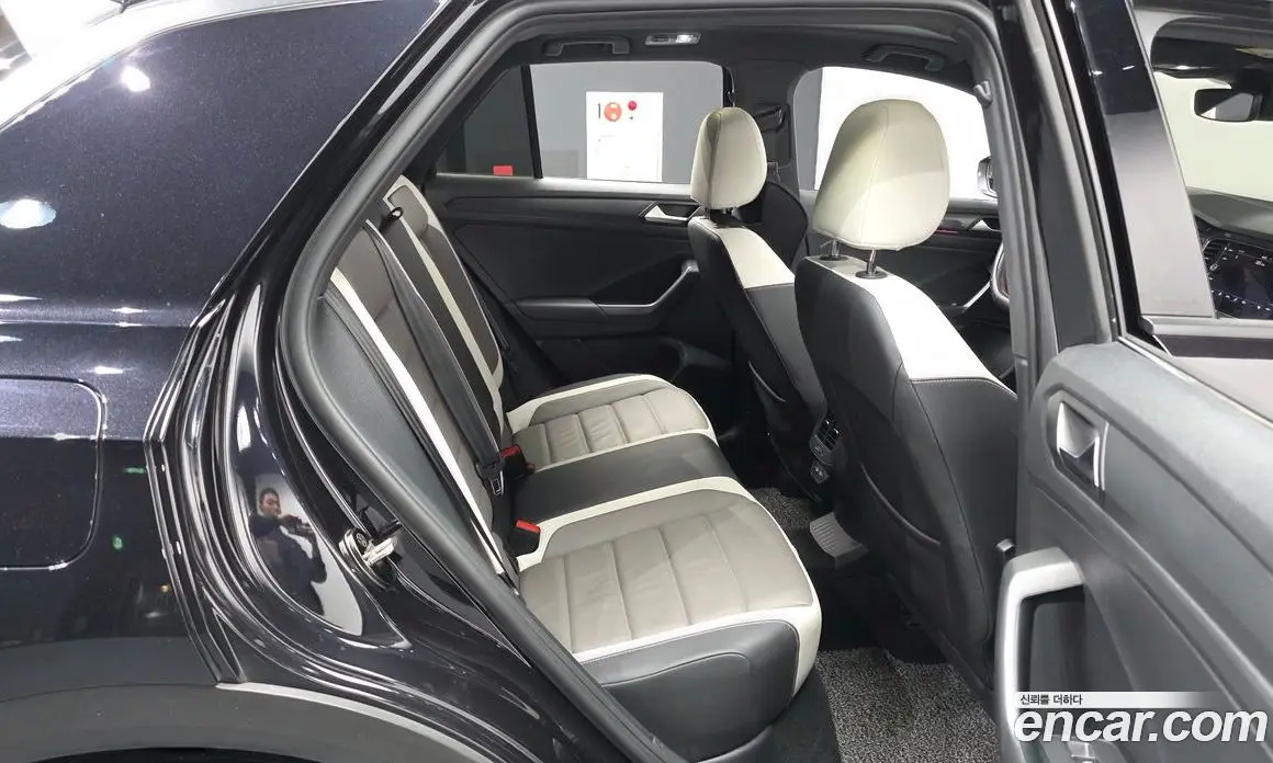 Volkswagen T-Roc 2022 2.0 АКПП, фото 18
