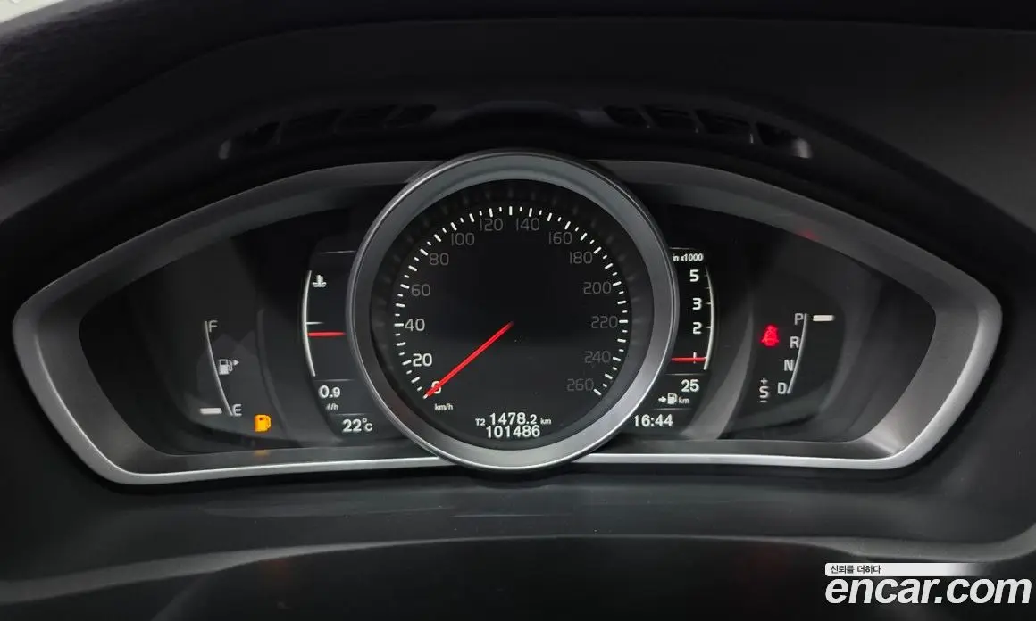 Volvo V40 2017 2.0 АКПП, фото 8