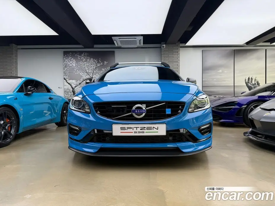 Volvo V60 2018 2.0 АКПП, фото 1 Volvo V60 2018 2.0 АКПП, фото 1