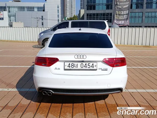 Audi A5 2015 2.0 АКПП, миниатюра 5 Audi A5 2015 2.0 АКПП, миниатюра 5