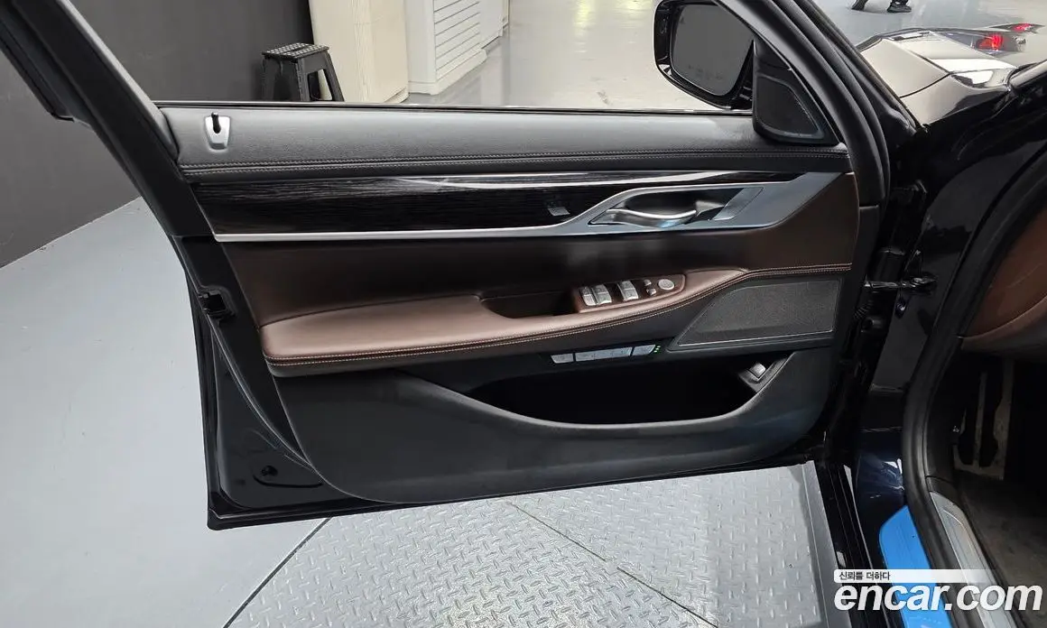 BMW 7 серия 2018 3.0 АКПП, фото 14