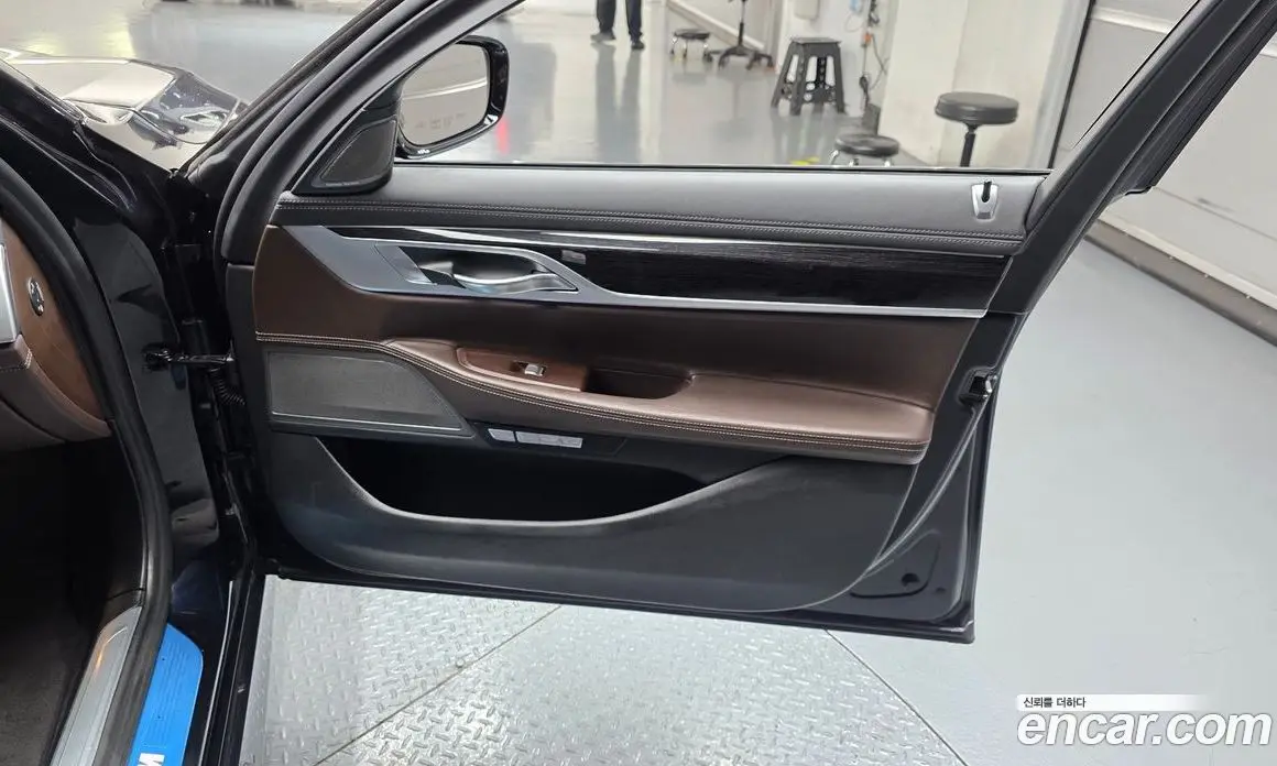 BMW 7 серия 2018 3.0 АКПП, фото 15