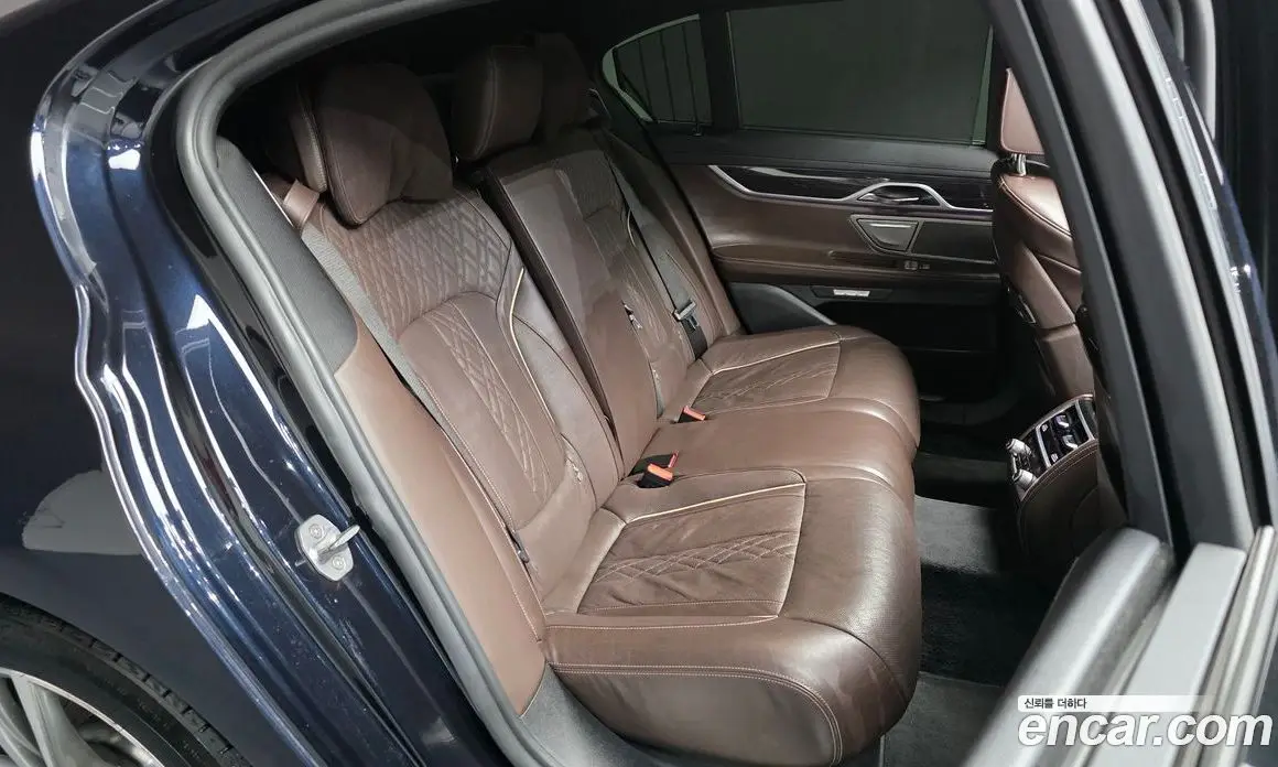 BMW 7 серия 2018 3.0 АКПП, фото 17