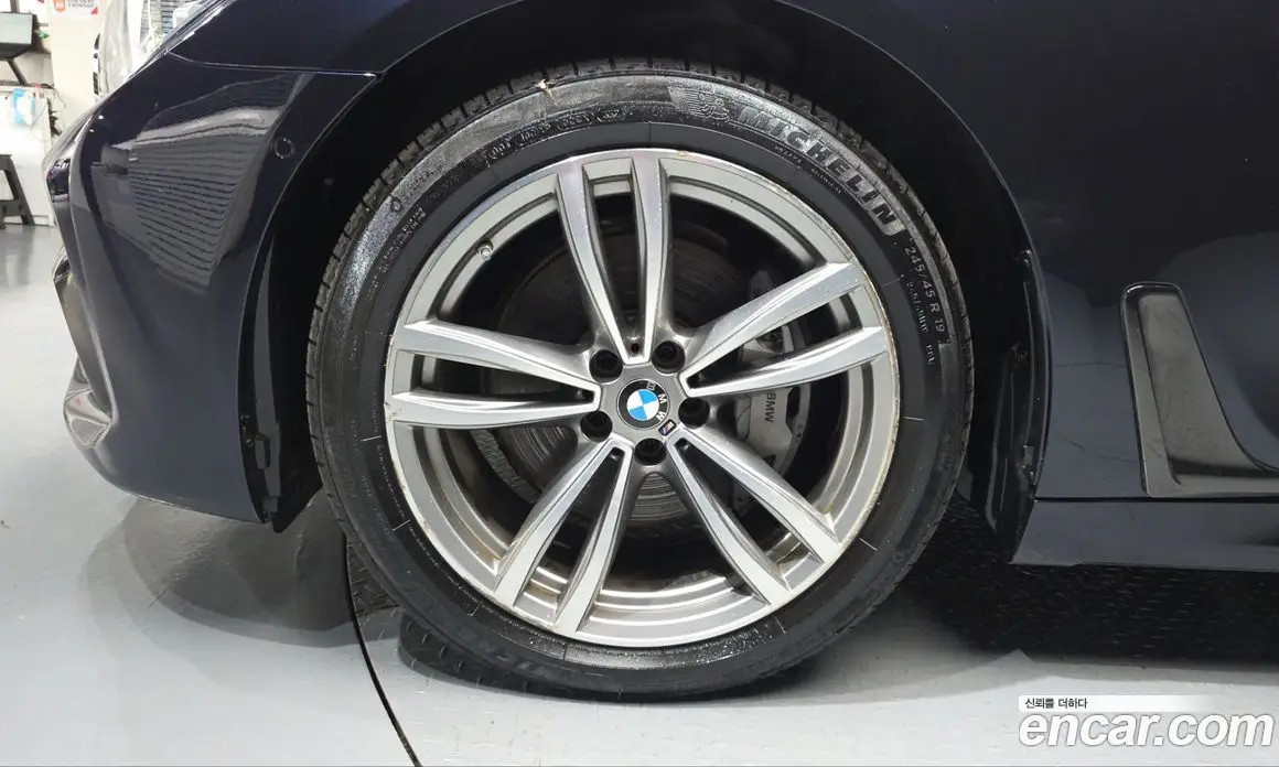 BMW 7 серия 2018 3.0 АКПП, фото 5