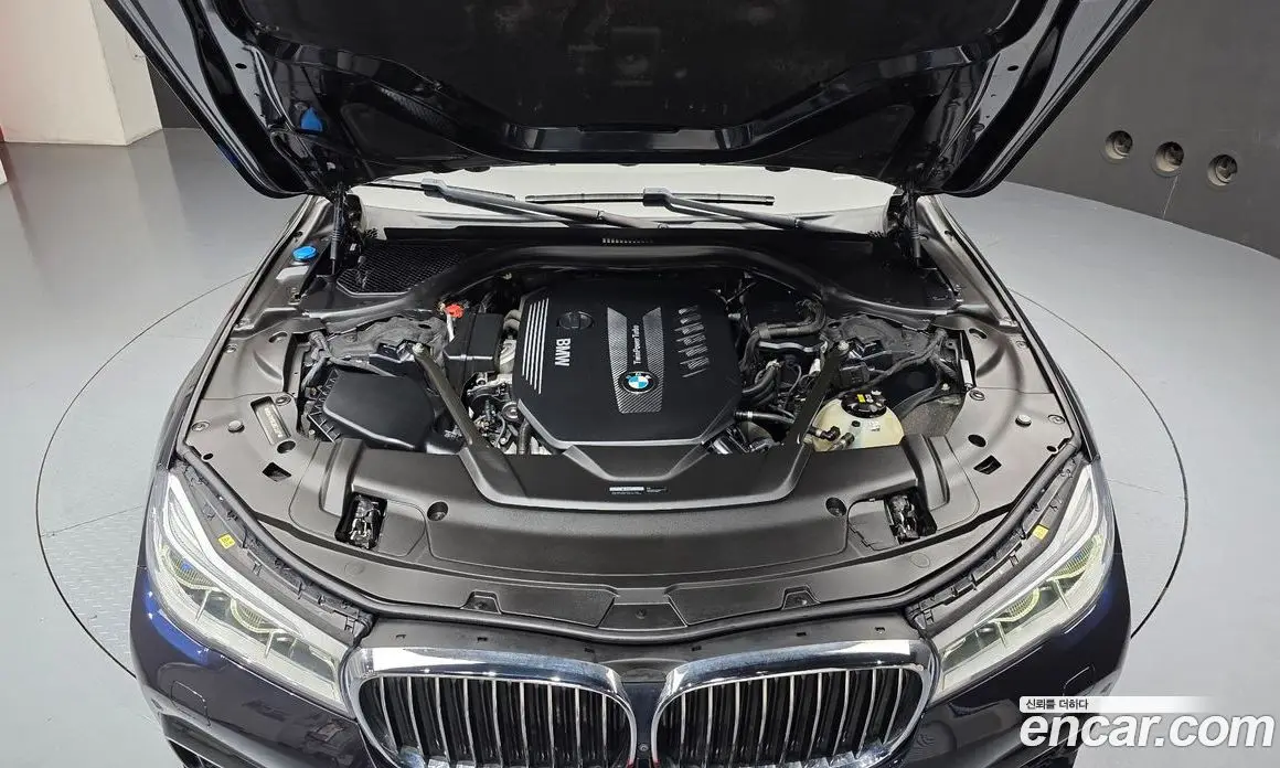 BMW 7 серия 2018 3.0 АКПП, фото 6