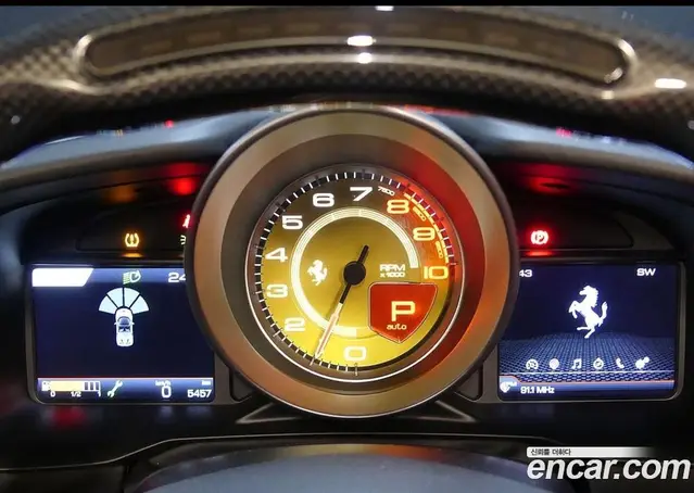 Ferrari F8 2021 3.9 АКПП, миниатюра 10