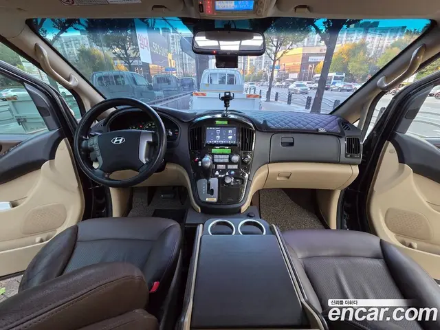 Hyundai Starex 2015 2.5 АКПП, миниатюра 6