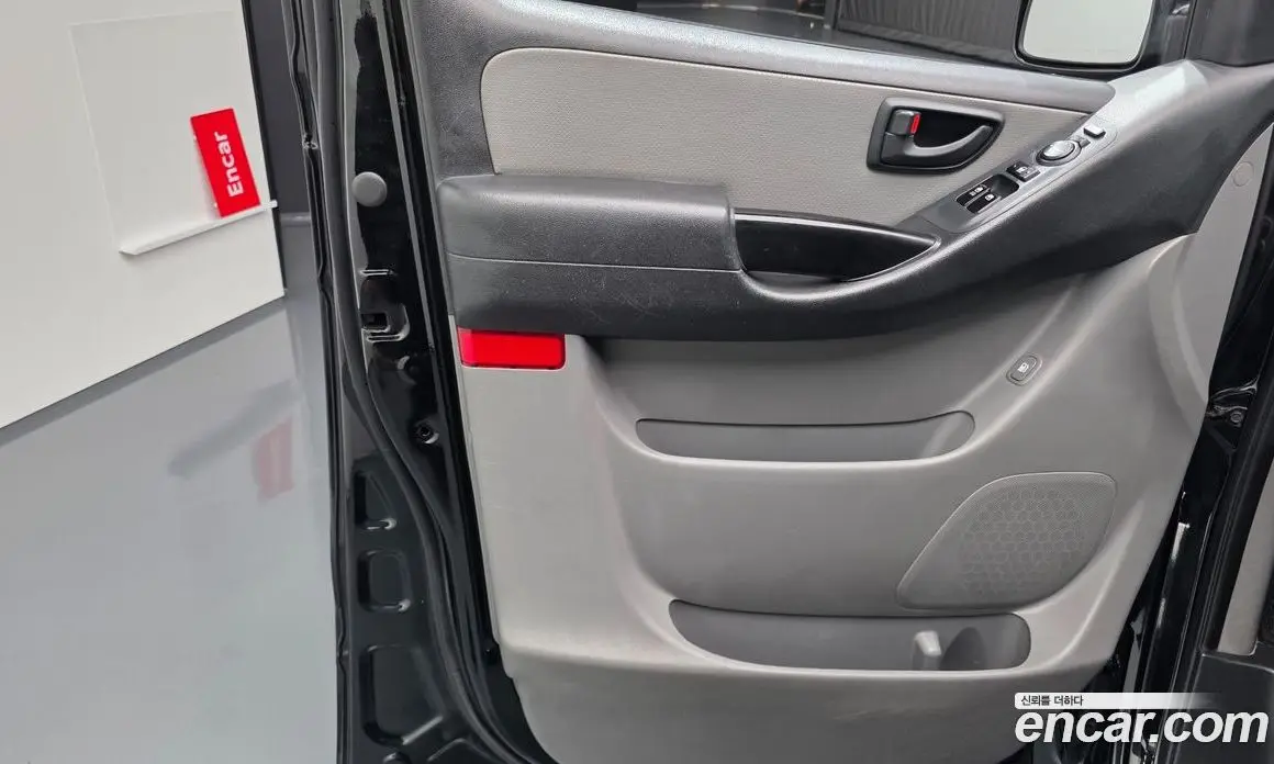 Hyundai Starex 2017 2.5 АКПП, фото 15