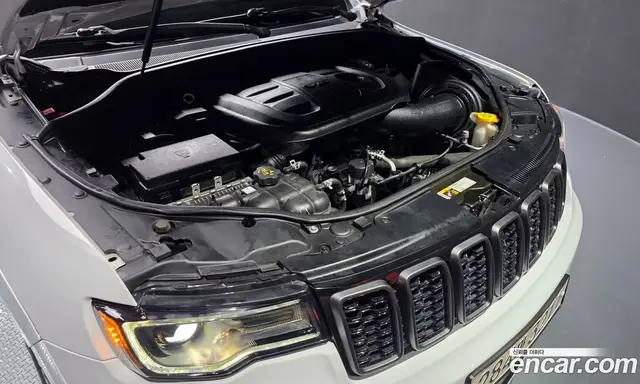 Jeep Cherokee 2020 3.6 АКПП, миниатюра 6