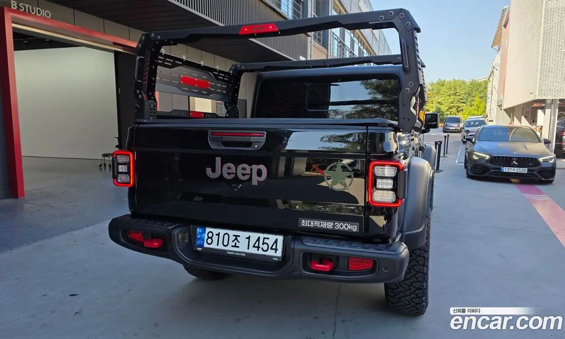 Jeep Gladiator 2023 3.6 АКПП, фото 4