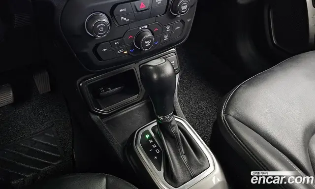 Jeep Renegade 2019 2.4 АКПП, миниатюра 9