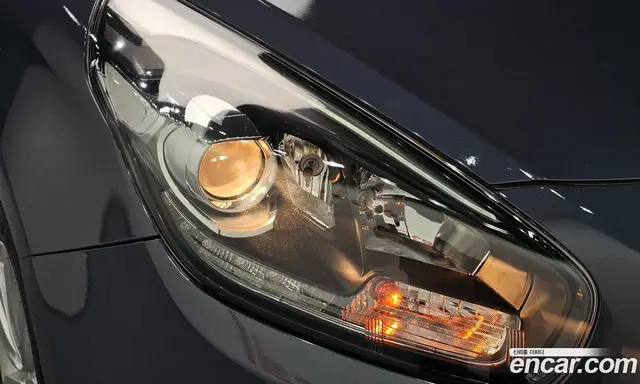 Kia Carens 2014 2.0 АКПП, миниатюра 8
