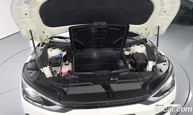 Kia EV6 2022 0.1 АКПП, миниатюра 5 Kia EV6 2022 0.1 АКПП, миниатюра 5