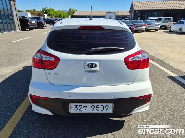 Kia Pride 2017 1.4 АКПП, миниатюра 5