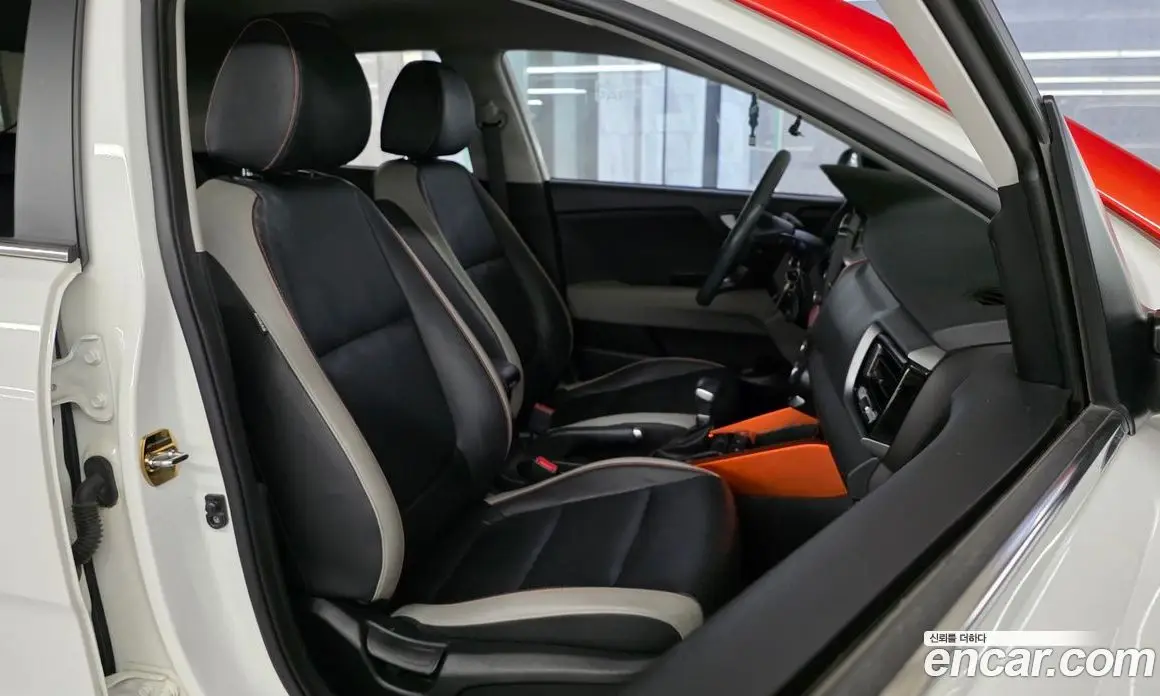 Kia Stonic 2020 1.4 АКПП, фото 11